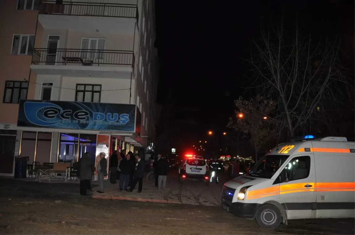 Güvenlik Görevlisinin Sır İntiharı