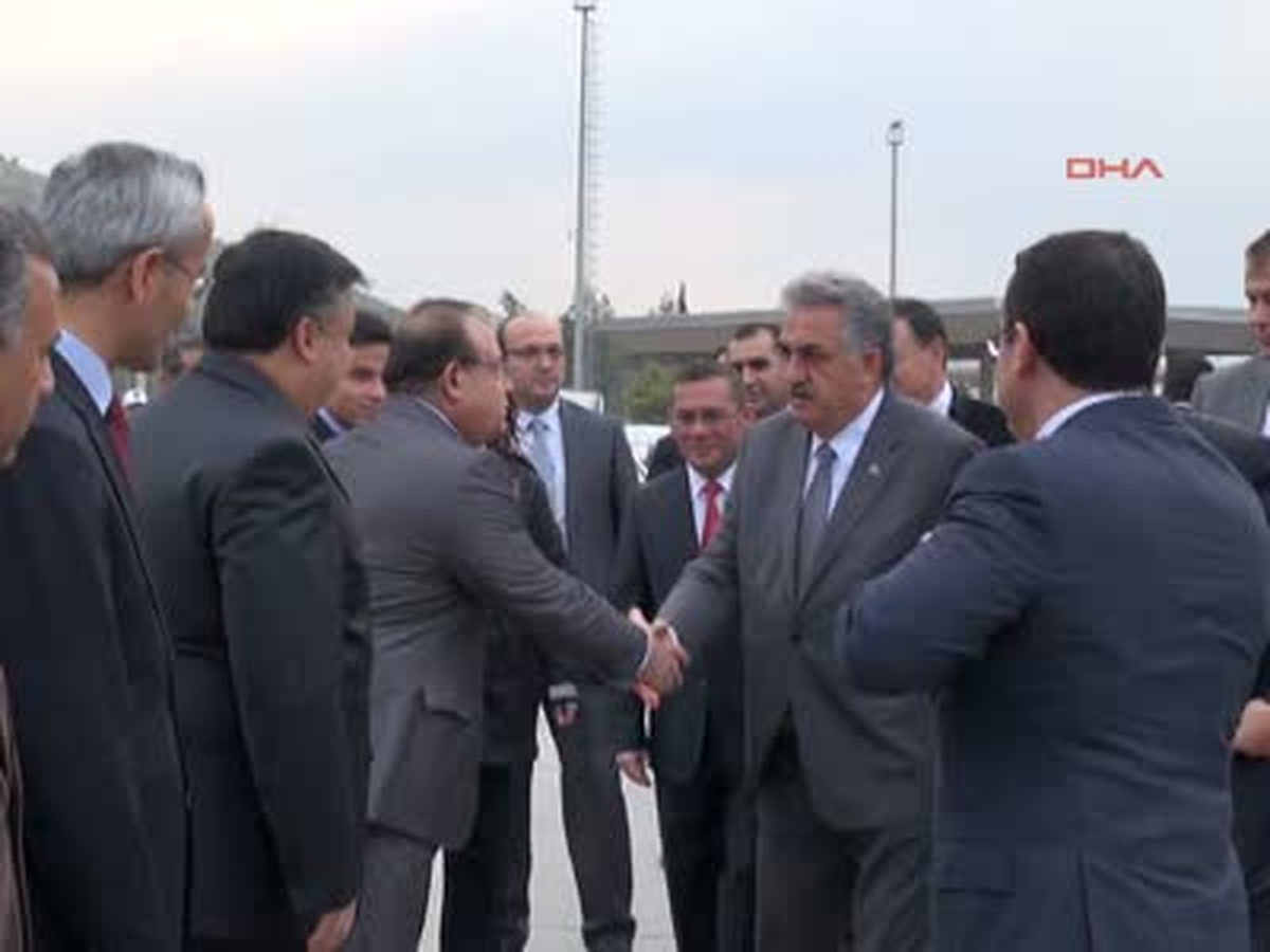 Bakanlar Cilvegöze Sınır Kapısı\'nda