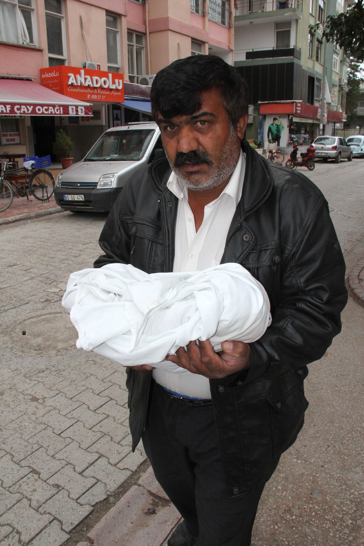 "Hediye" Bebeği Anne Sütü Öldürdü
