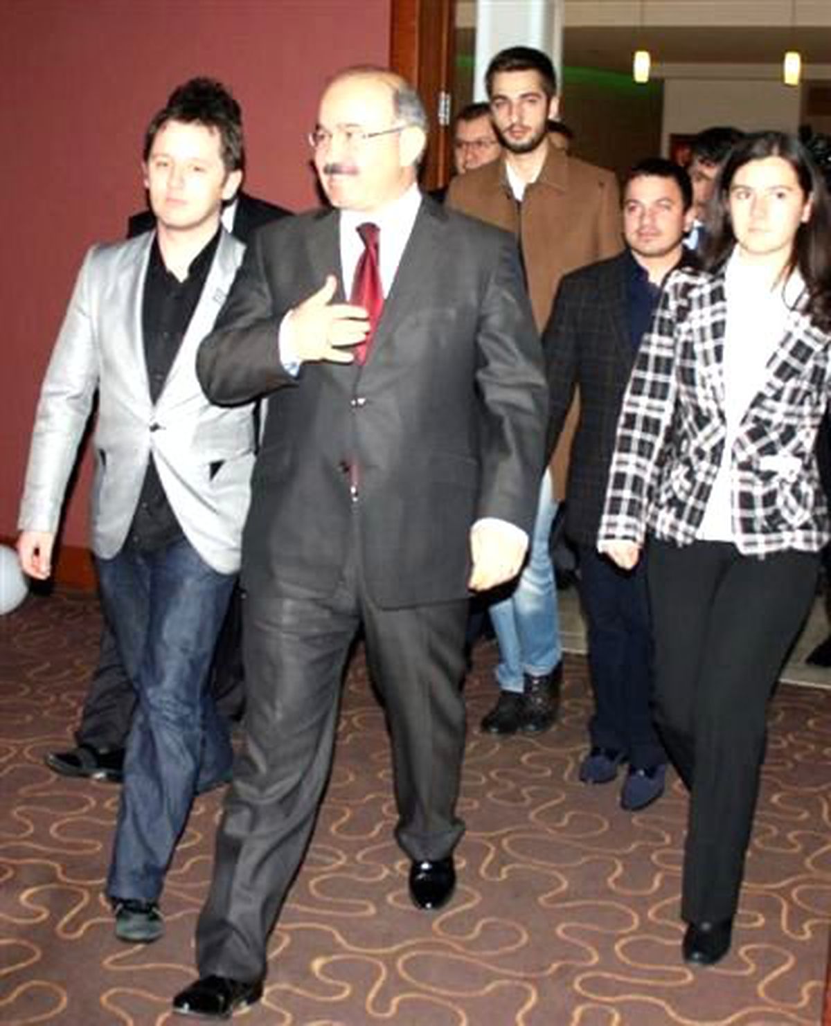 Hüseyin Çelik: Muhaliflerin Toplantısından Haberimiz Var