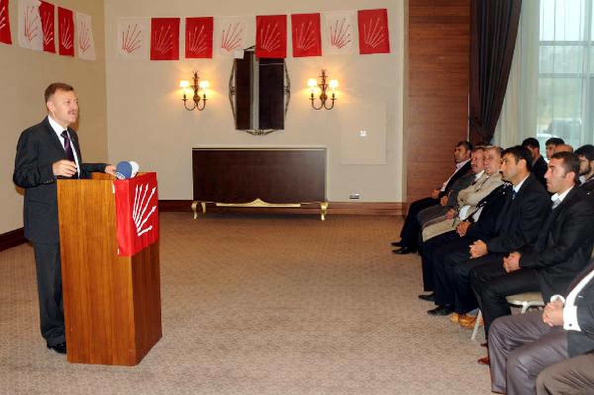 Mardin\'de CHP Parti Okulu Sona Erdi
