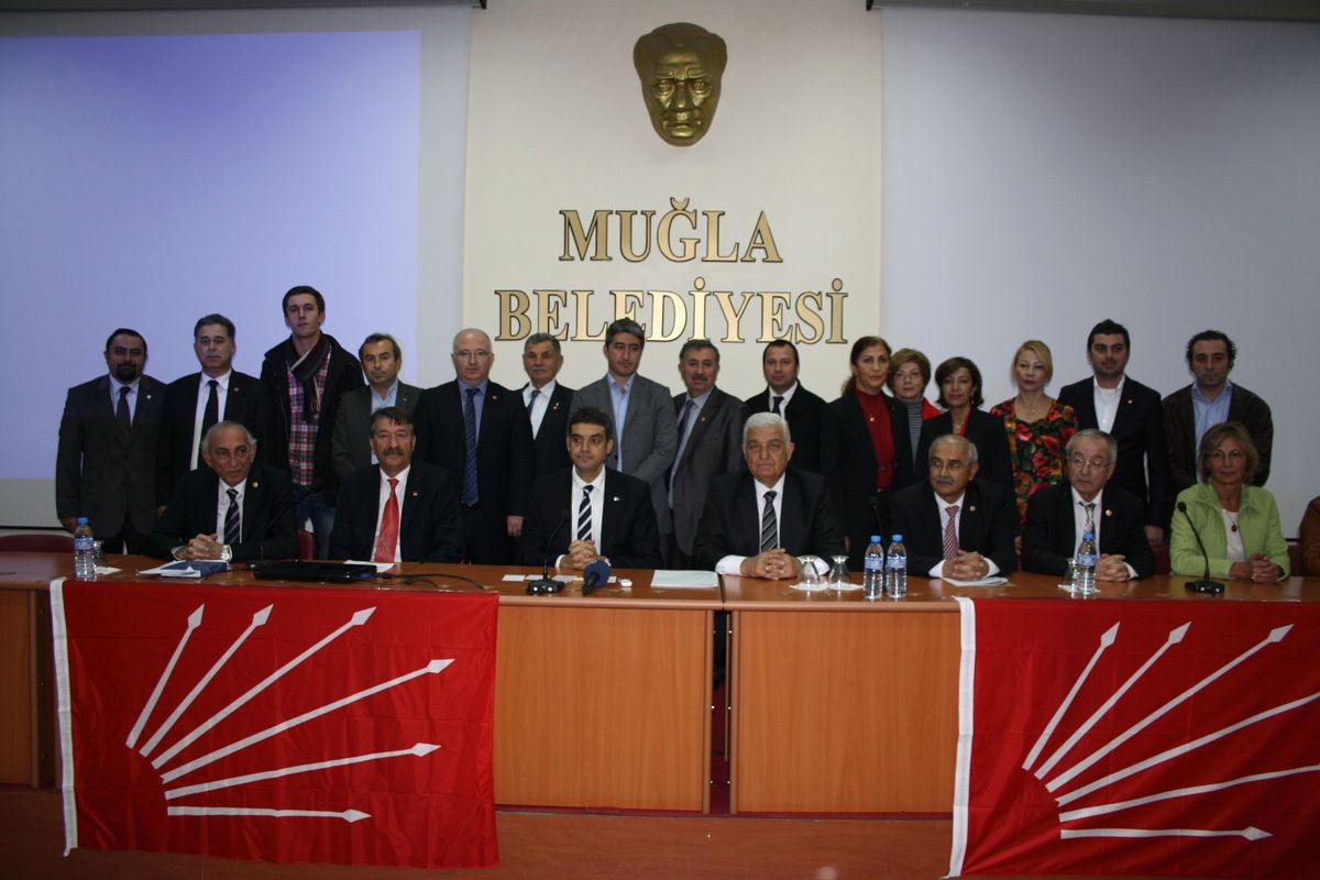 Oran, İktidara Yüklendi