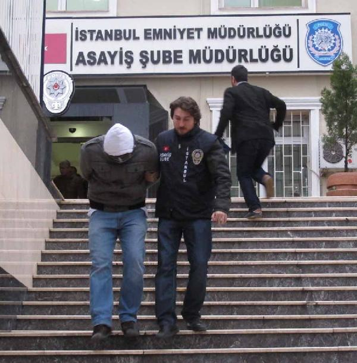 16 Holigan Gözaltına Alındı