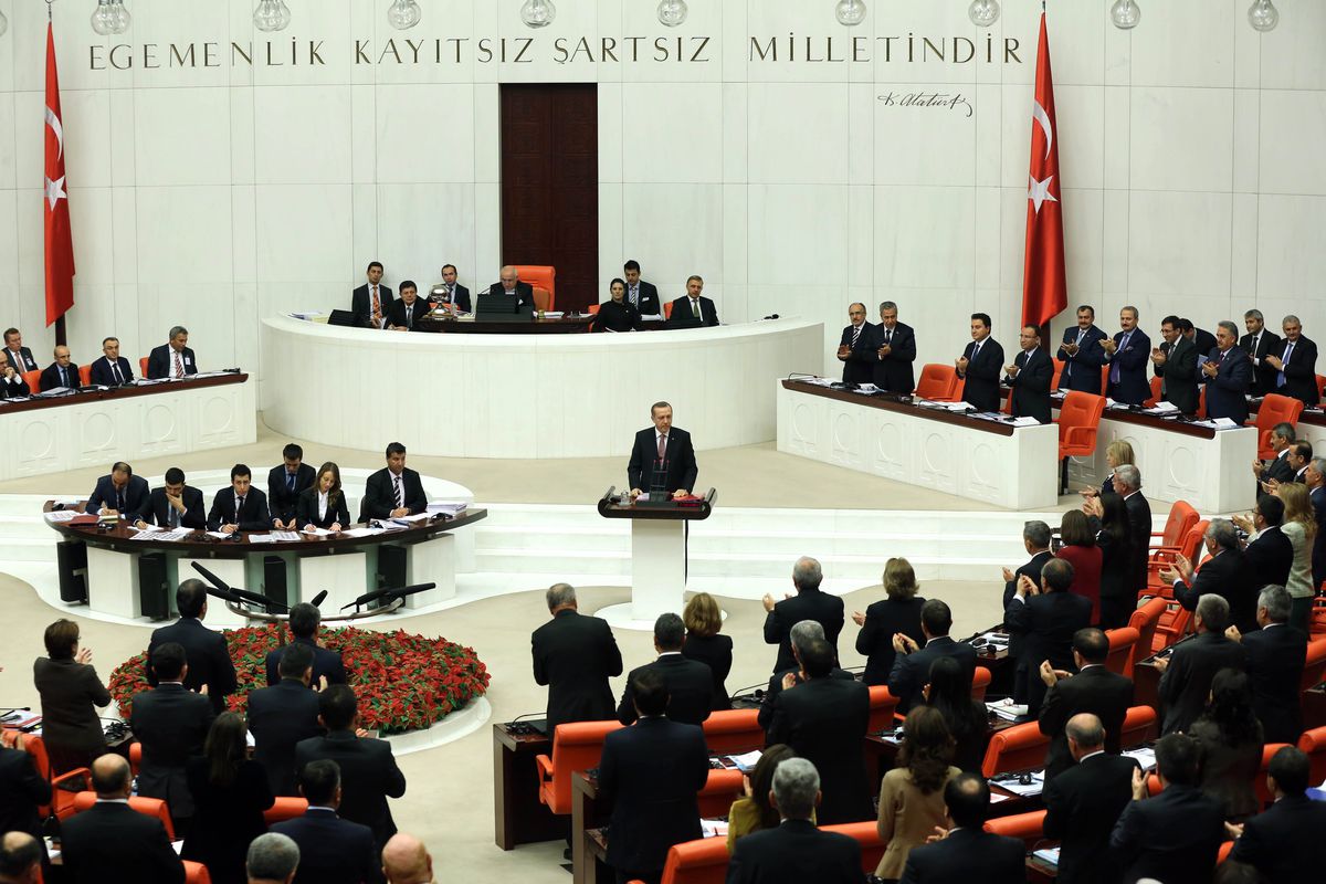Başbakan Recep Tayyip Erdoğan, AK Parti\'nin 10 Yıllık Başarılı İcraat Dönemini, Cumhuriyet...