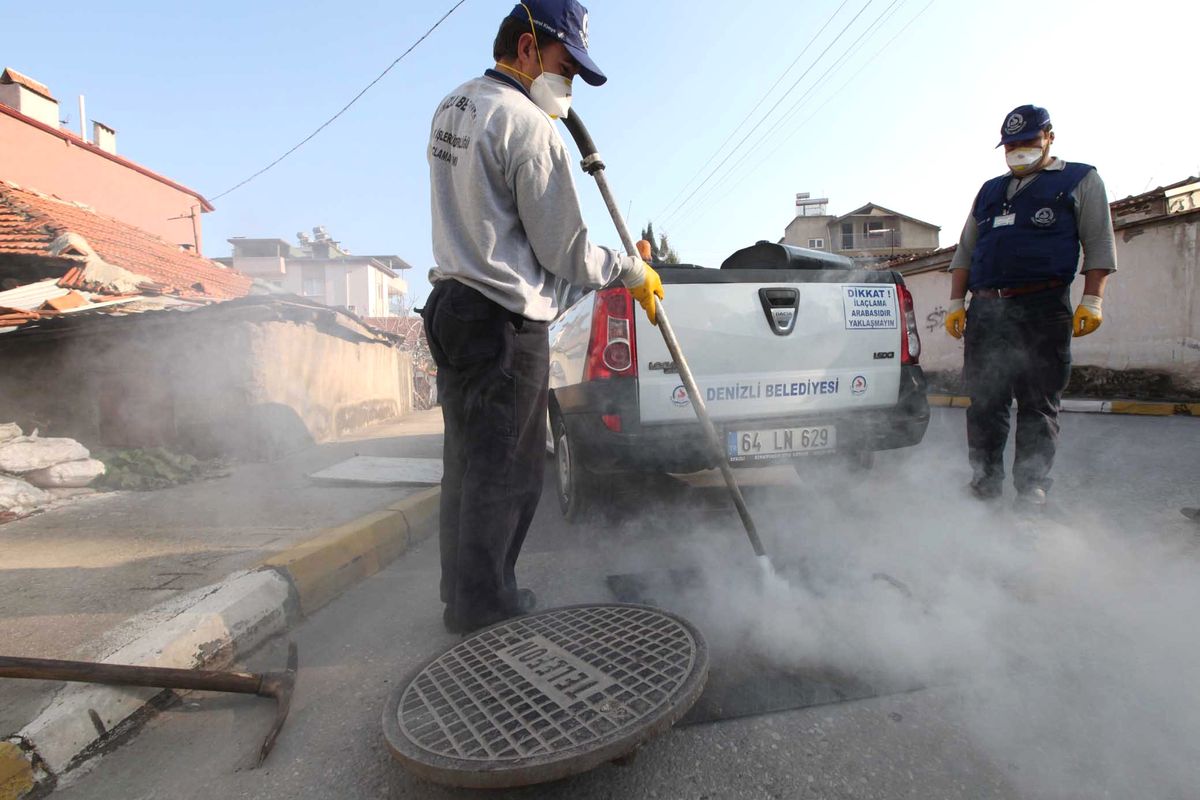Denizli Belediyesi Haşerelere Karşı Savaş Açtı