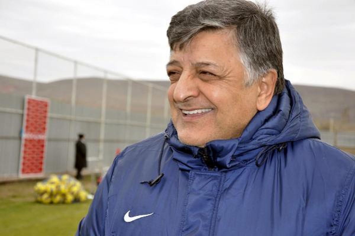 Elazığspor Teknik Direktörü: "Arif\'in Cezasını Ben Kaldırdım"