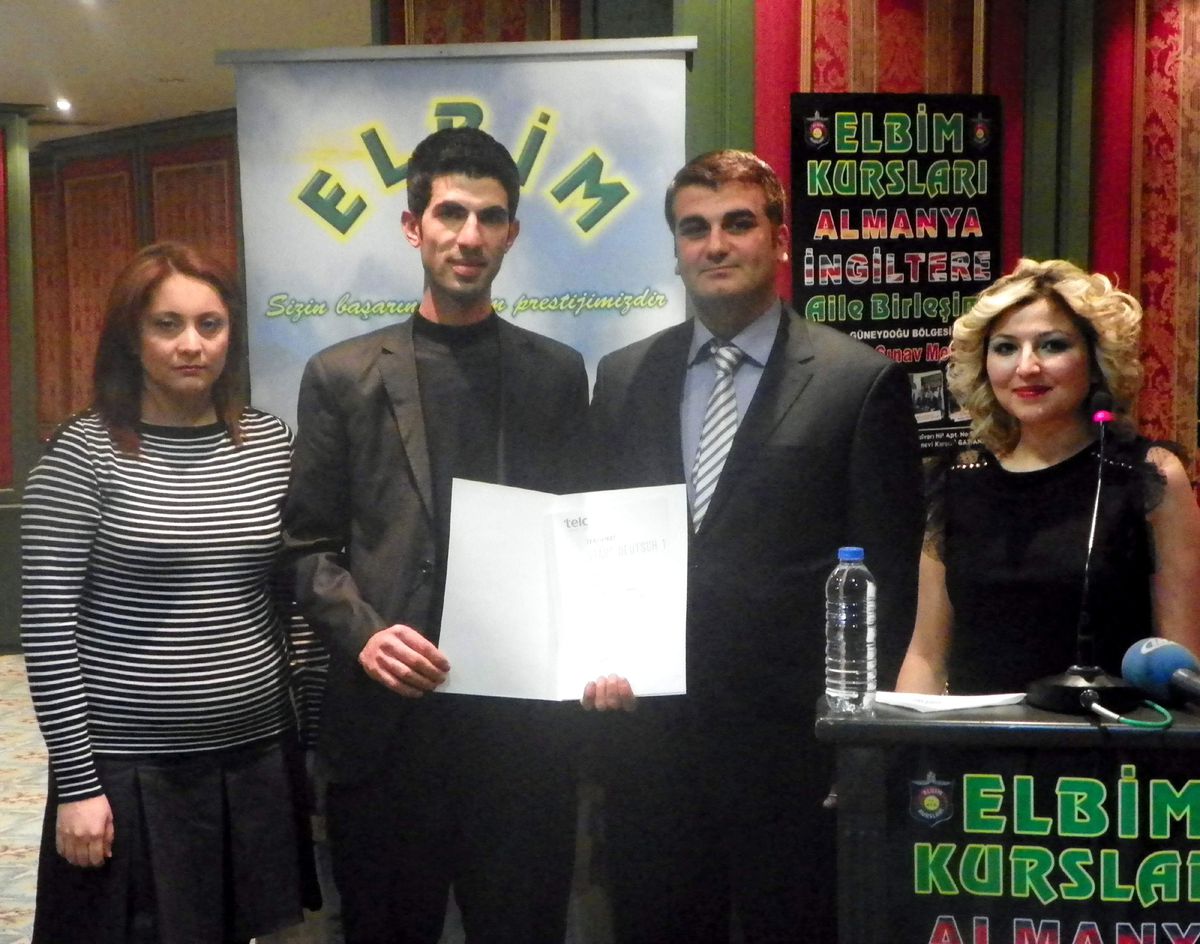 Elbim Kurslarında Başarılı Olanlar Sertifika Aldı