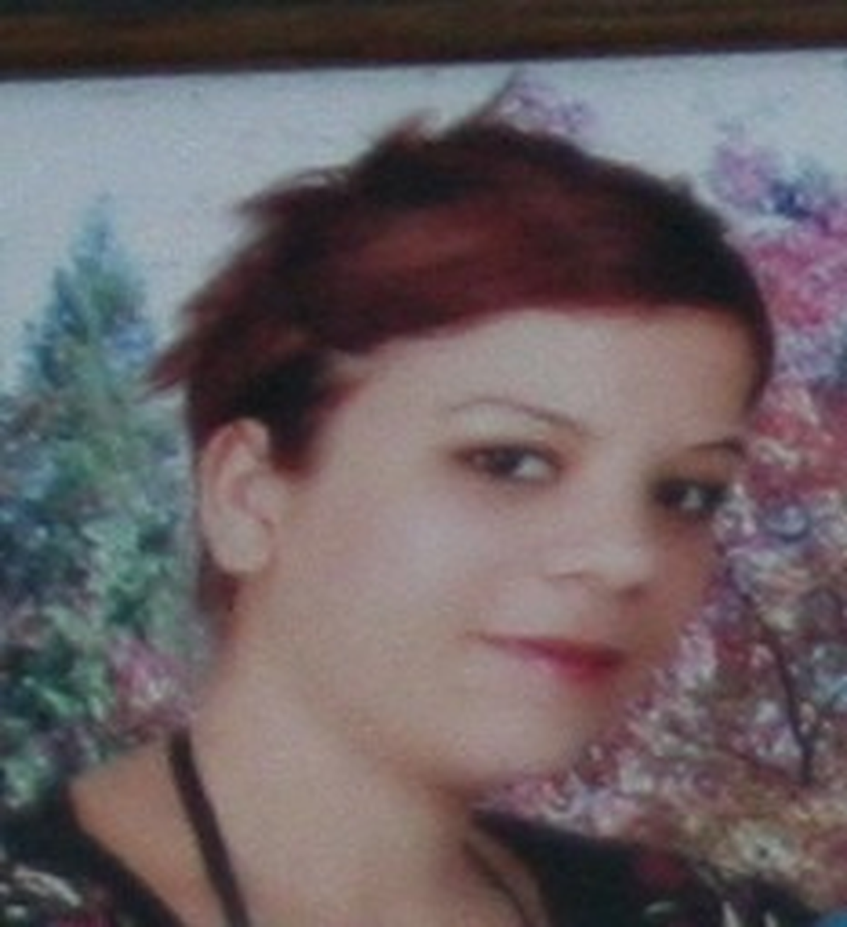 Genç Kız İntihar Etti