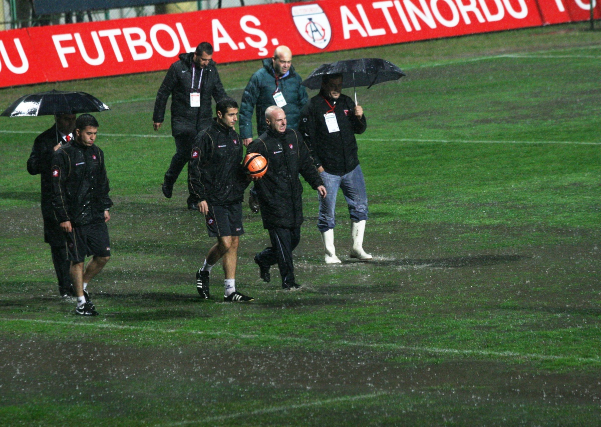 Karşıyaka-Kayseri Erciyesspor Maçı Bugün Oynanacak