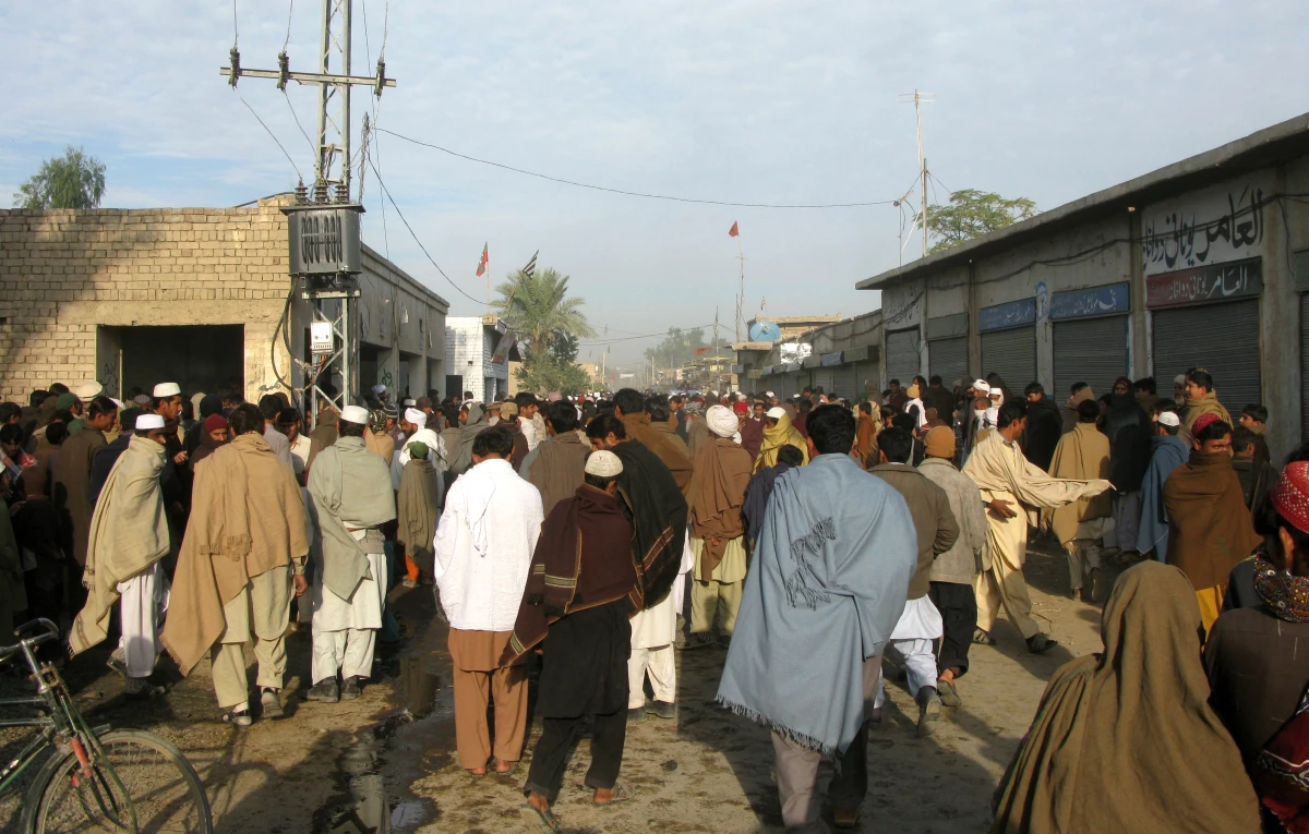 Pakistan\'da Bombalı İntihar Saldırısı