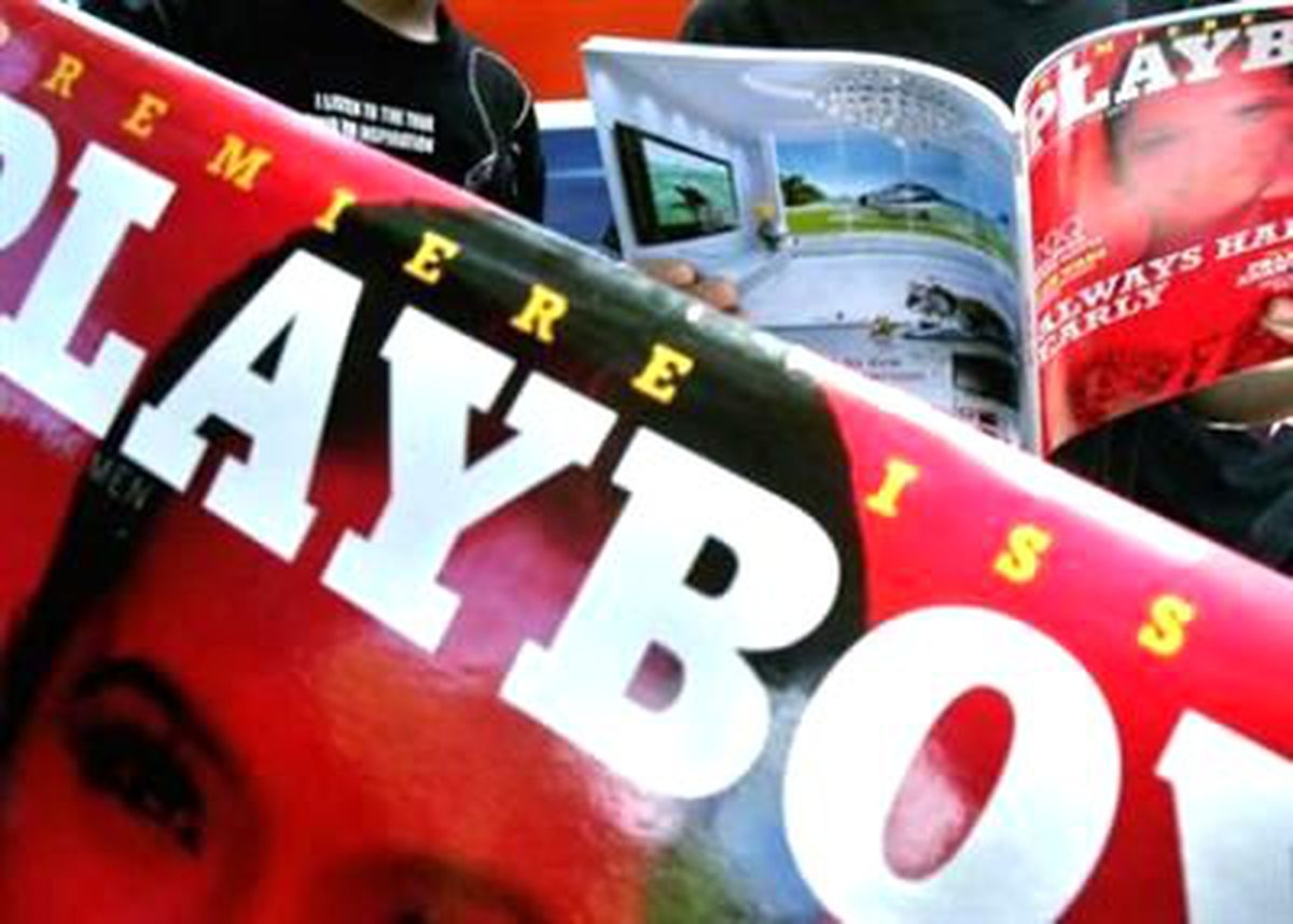 Playboy\'un Yatak Odasında İşler Karıştı