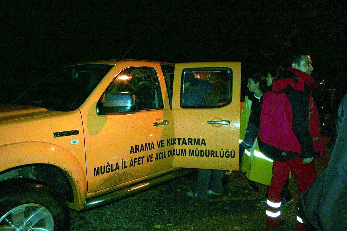 Sandras Dağı\'nda Mahsur Kalan 14 Öğrenci Kurtarıldı