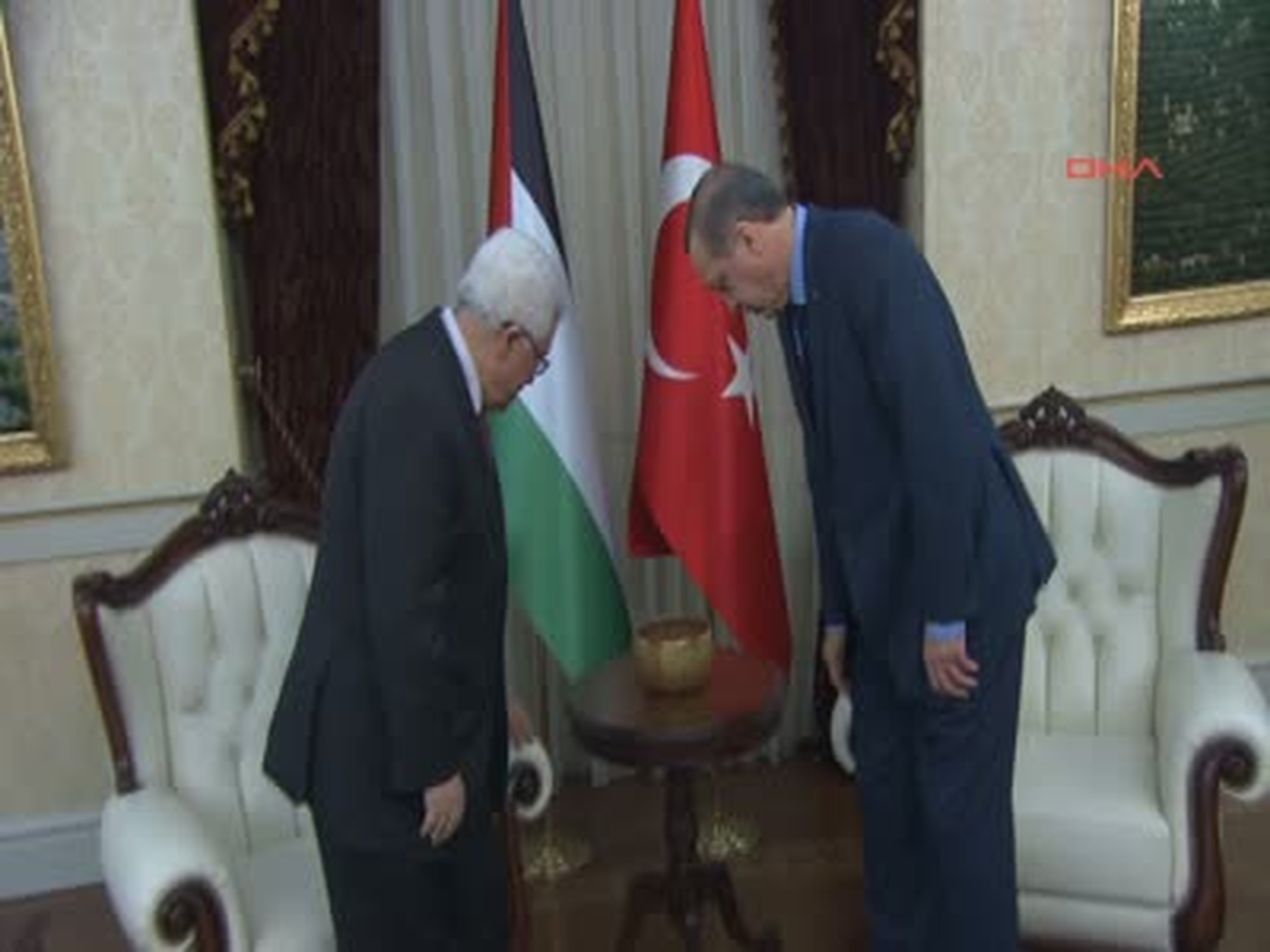 Başbakan Erdoğan, Filistin Devlet Başkanı Mahmut Abbas ile Görüşüyor Başbakan Recep Tayyip Erdoğan,...