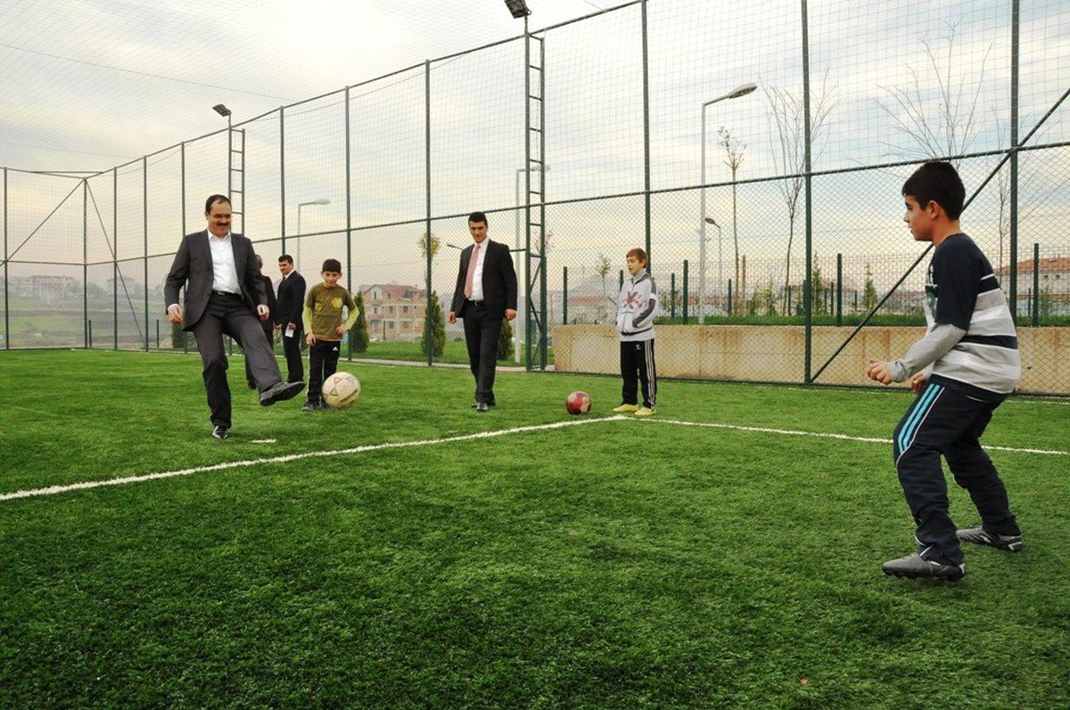 Başkan Ayaz Parkları İnceledi