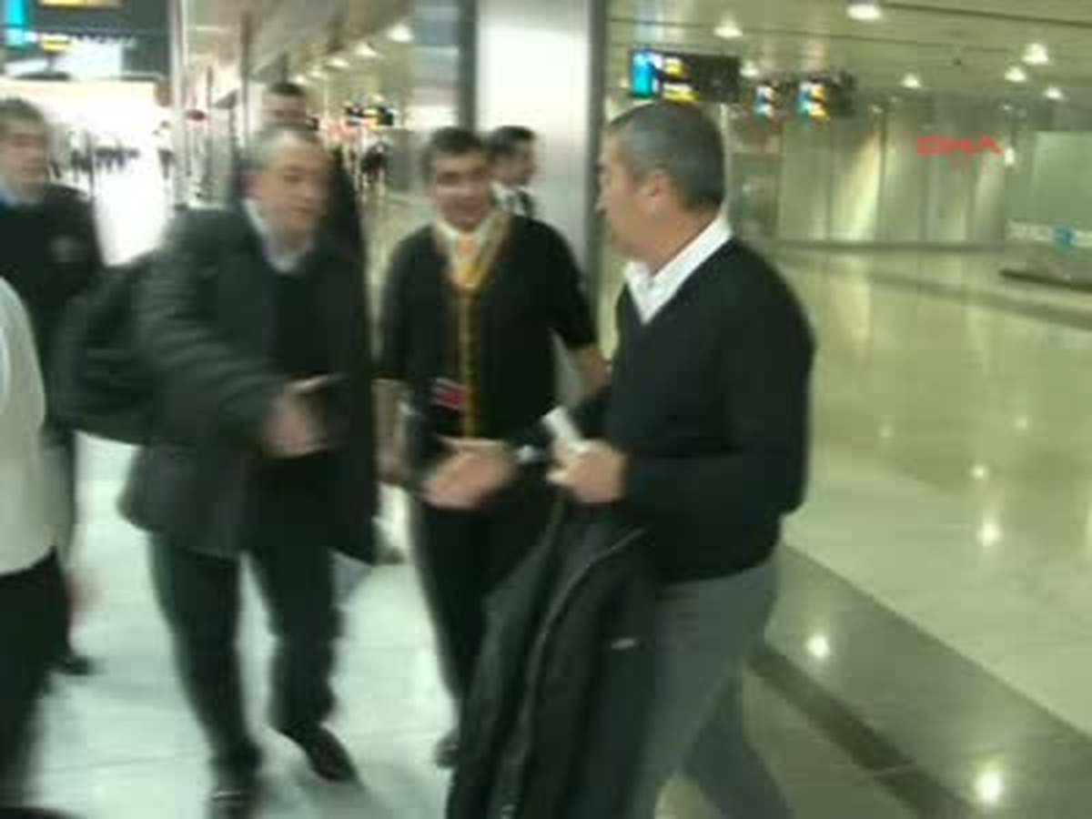 Beşiktaş, Kupa Maçı İçin Antalya\'ya Gitti