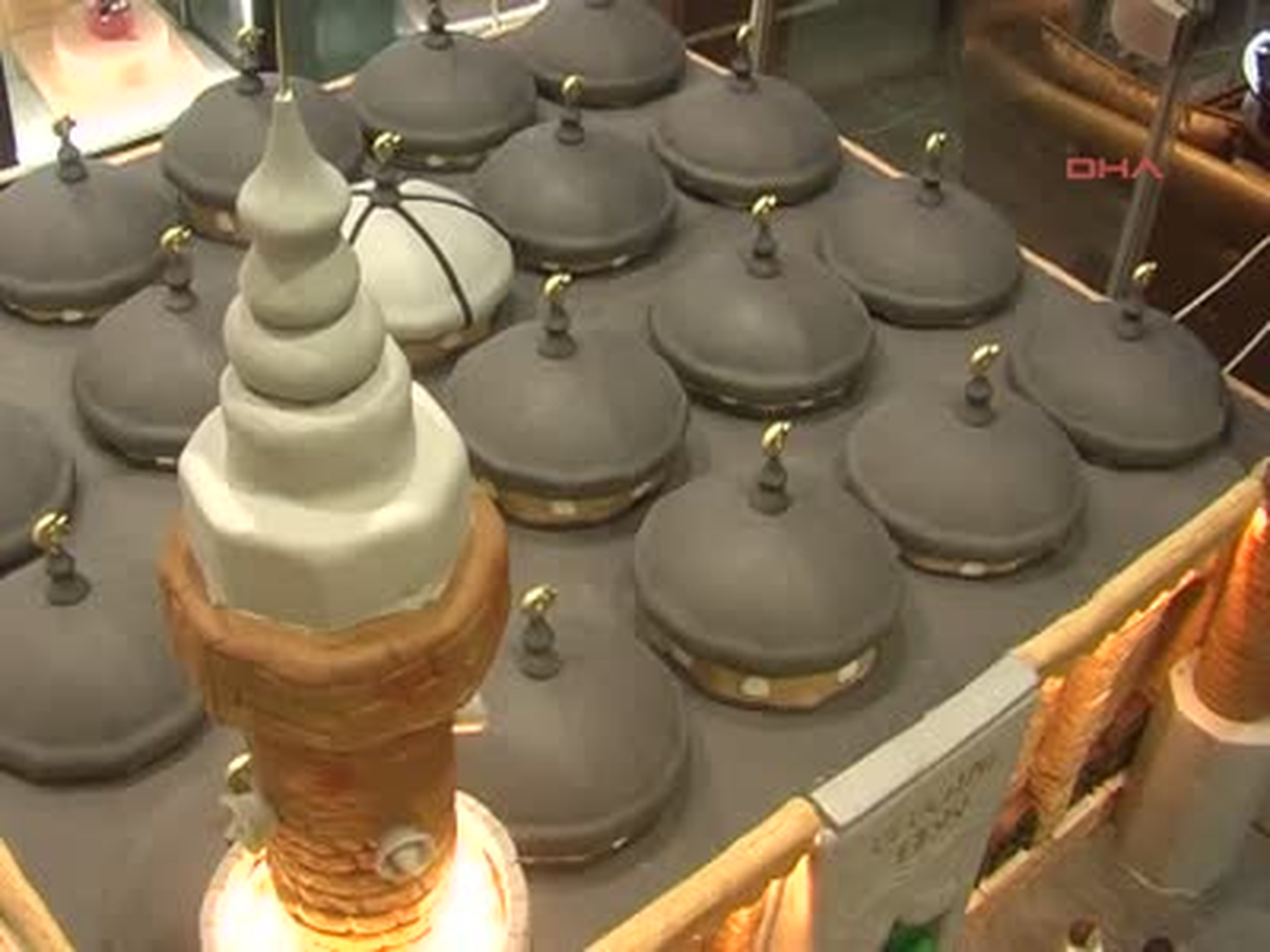 Bursa Ulucami\'nin Şeker Hamurundan Maketini Yaptı Ulucami\'nin Şeker Hamurundan Maketini Yaptı