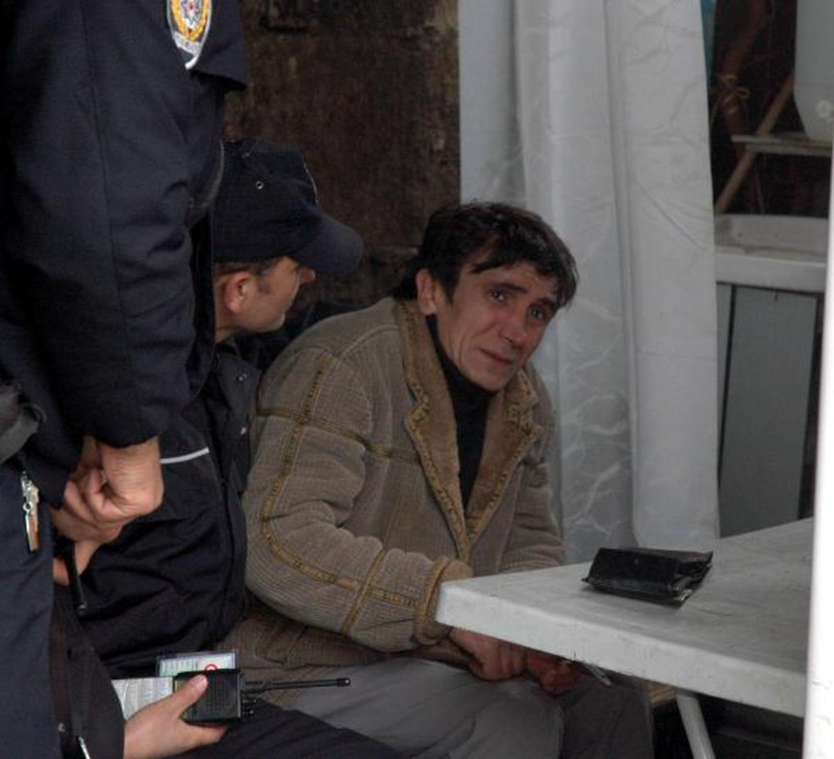 Çektiği Maaşını Düşürünce İntihar Girişiminde Bulundu