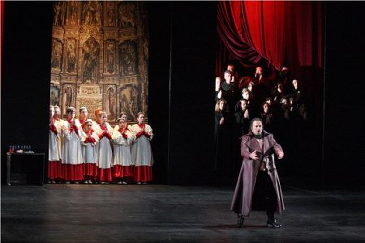 Enrique Ferrer Tosca Operası için Antalya\'da