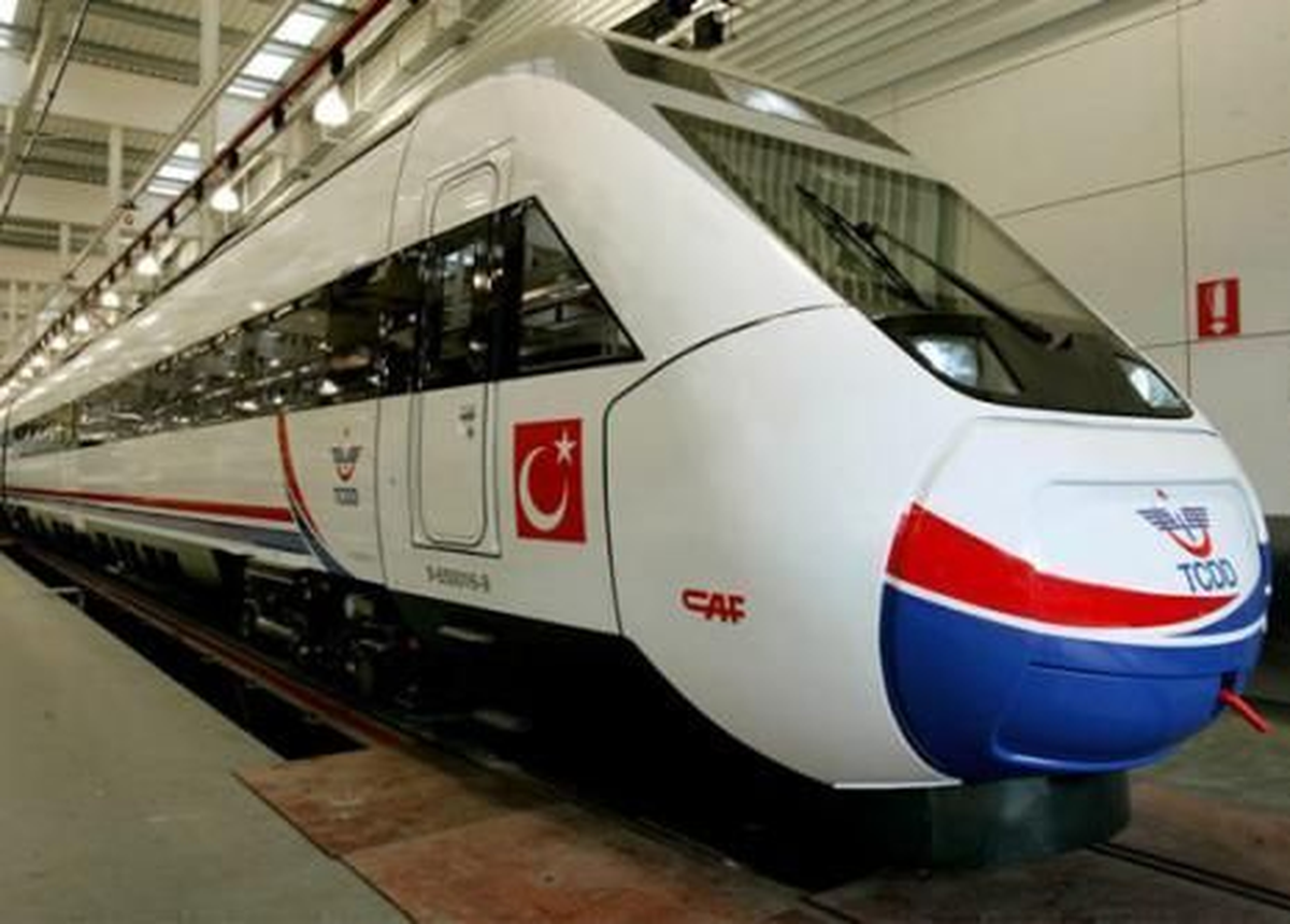 Hızlı Trenin Temel Atma Töreni Ertelendi