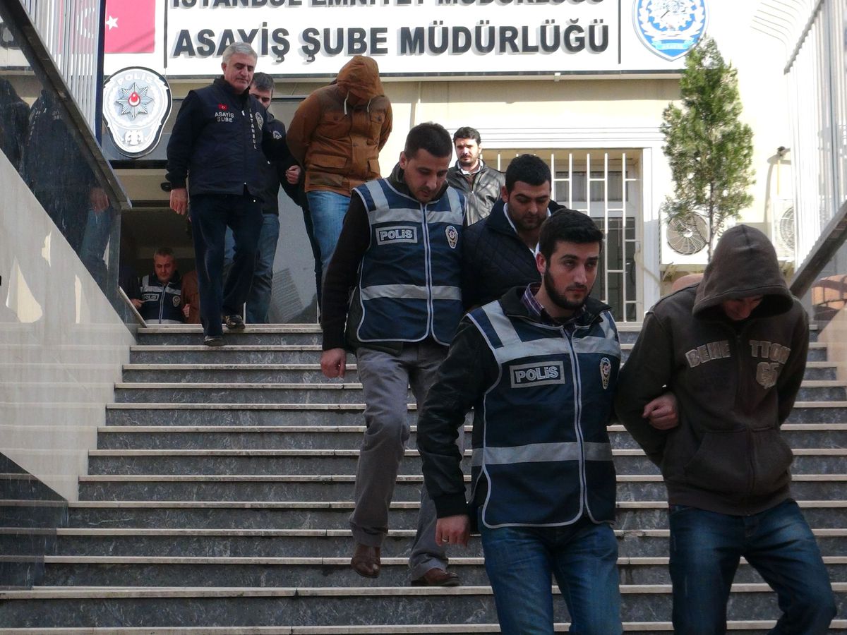 Holiganlar Serbest Bırakıldı