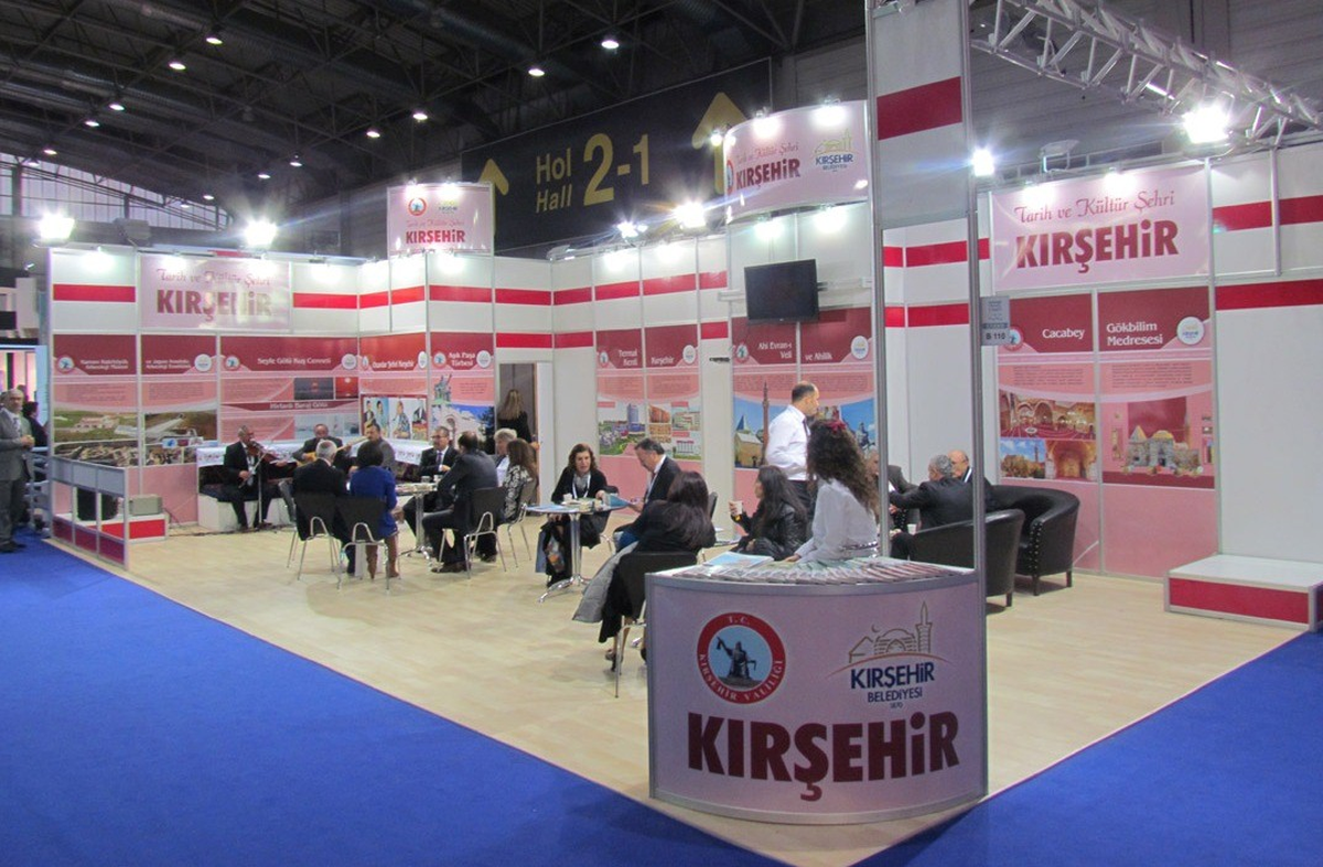 Kırşehir İzmir\'de 4 Gün Boyunca Tanıtıldı