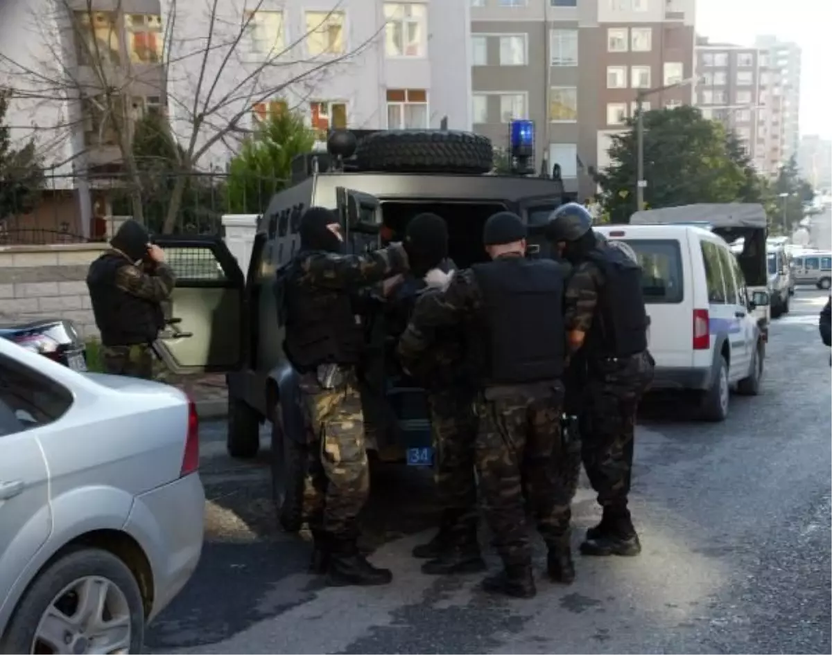 Maltepe\'de Beyzbol Sopasıyla Darp