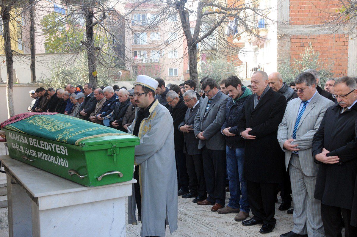 Manisa Sakarya Mahallesi Muhtarı Oktay\'ın Acı Günü