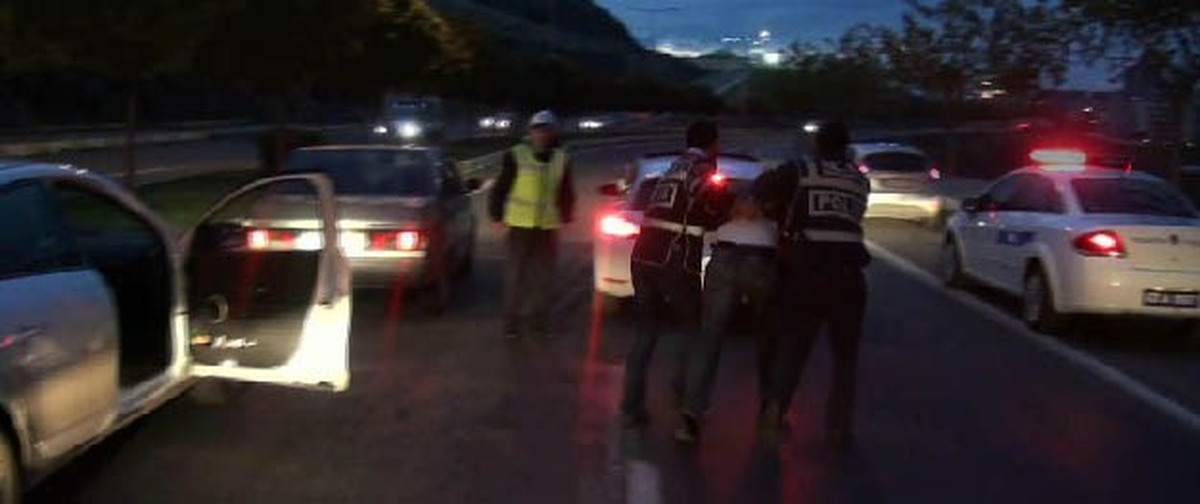 Şanlıurfa\'da Esrar Operasyonu: 4 Gözaltı