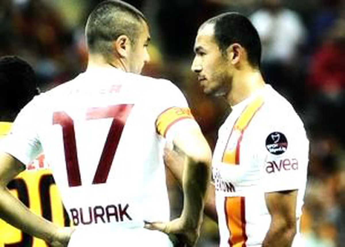 "Selçuk ve Burak Benimle Dalga Geçiyor"