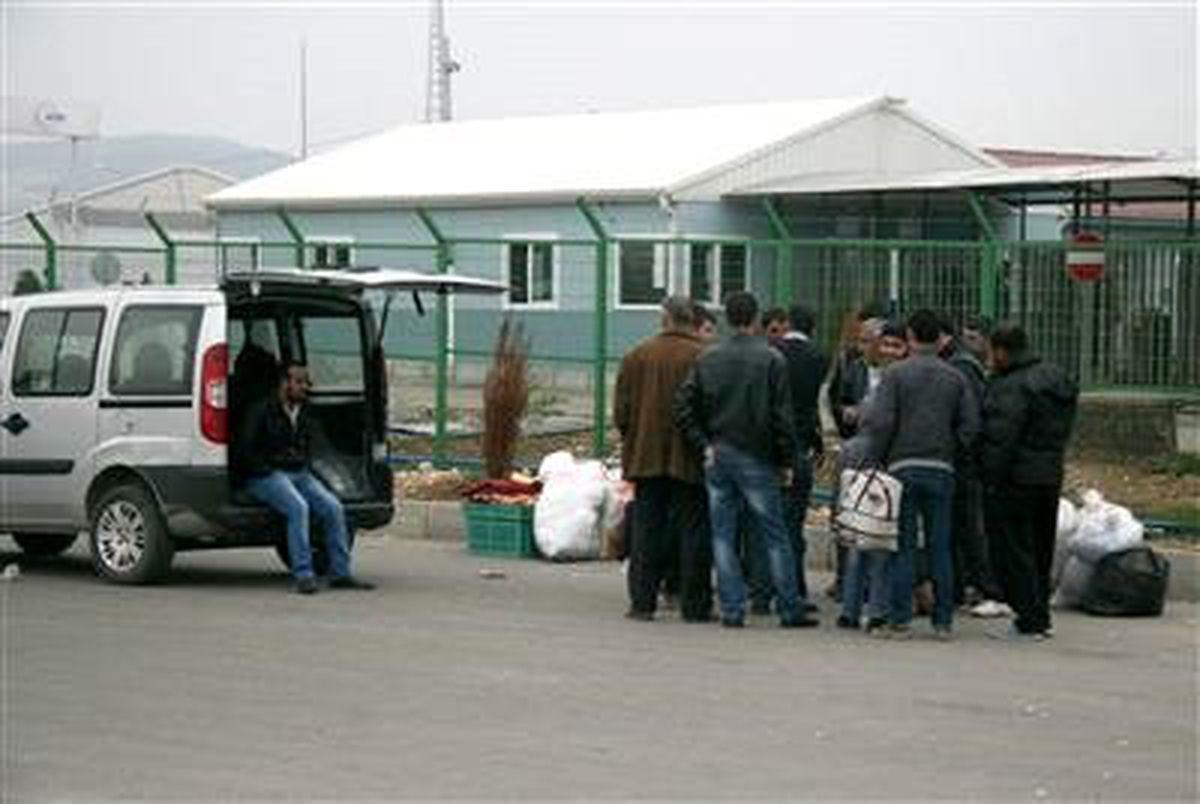 Suriyeli Sığınmacı Sayısı 137 Bin 756\'ya Yükseldi