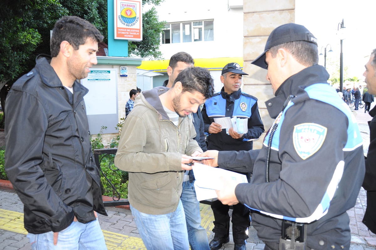 Tarsus\'ta, Toplum Destekli Polisler, Vatandaşları Kan Bağışında Bulunmaya Çağırdı