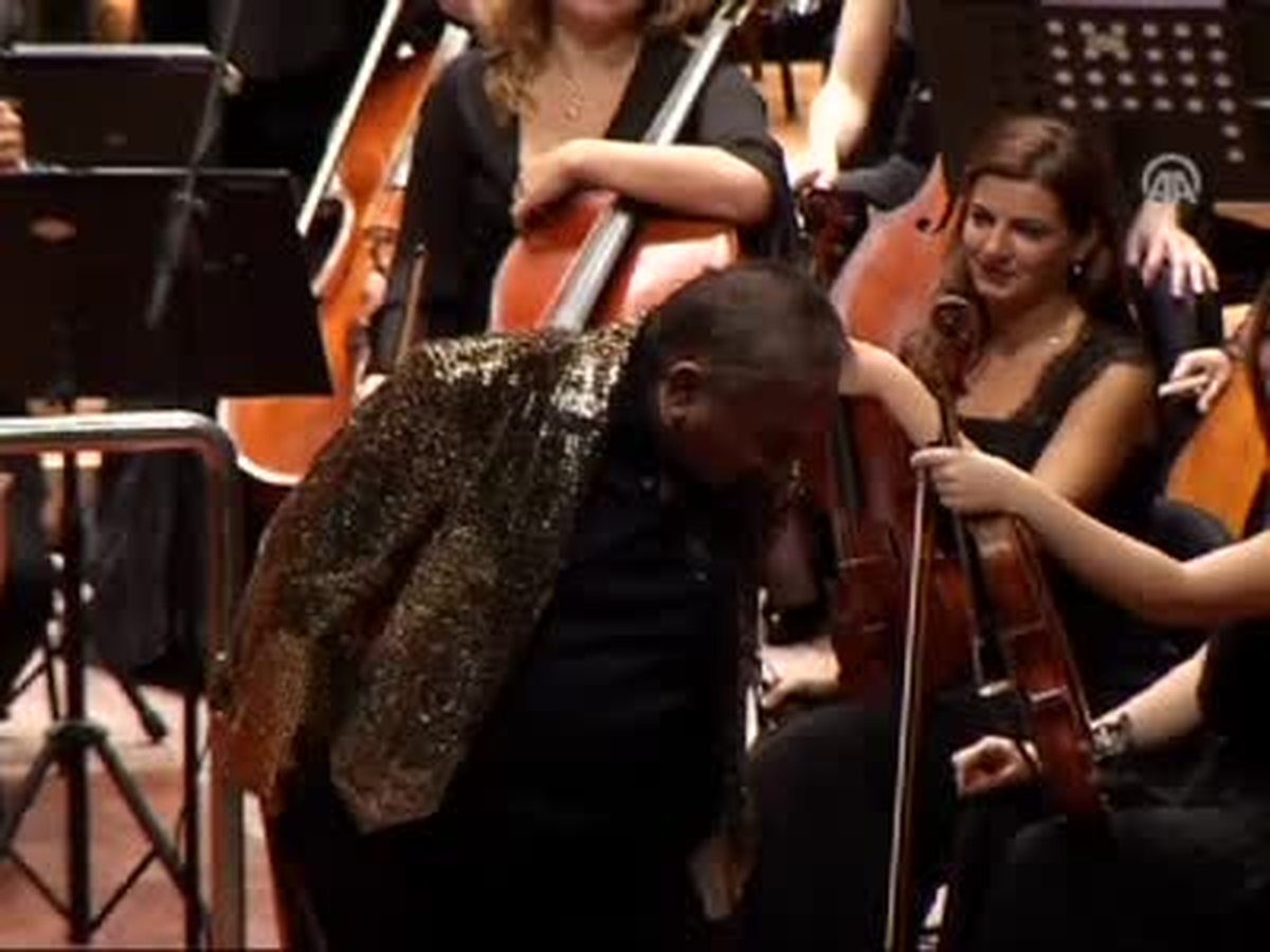 Ali Poyrazoğlu Orkestra Şefi Oldu