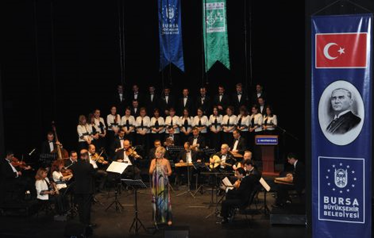 Ayşe Ekiz ile Müzik Ziyafeti