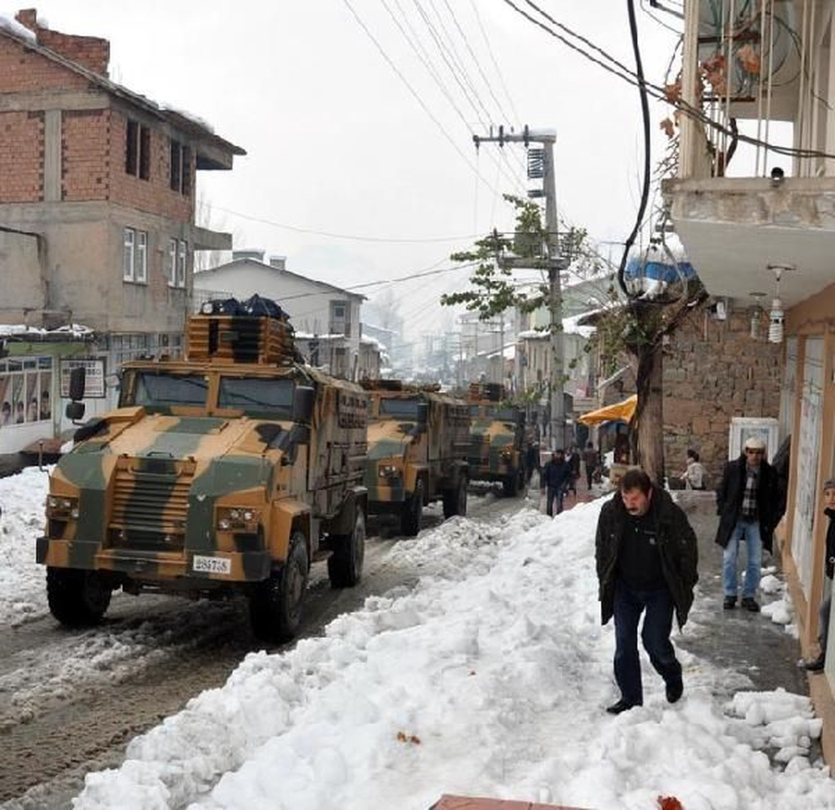 Beytüşşebap\'a Gelen Komandolar Birliklerine Döndü