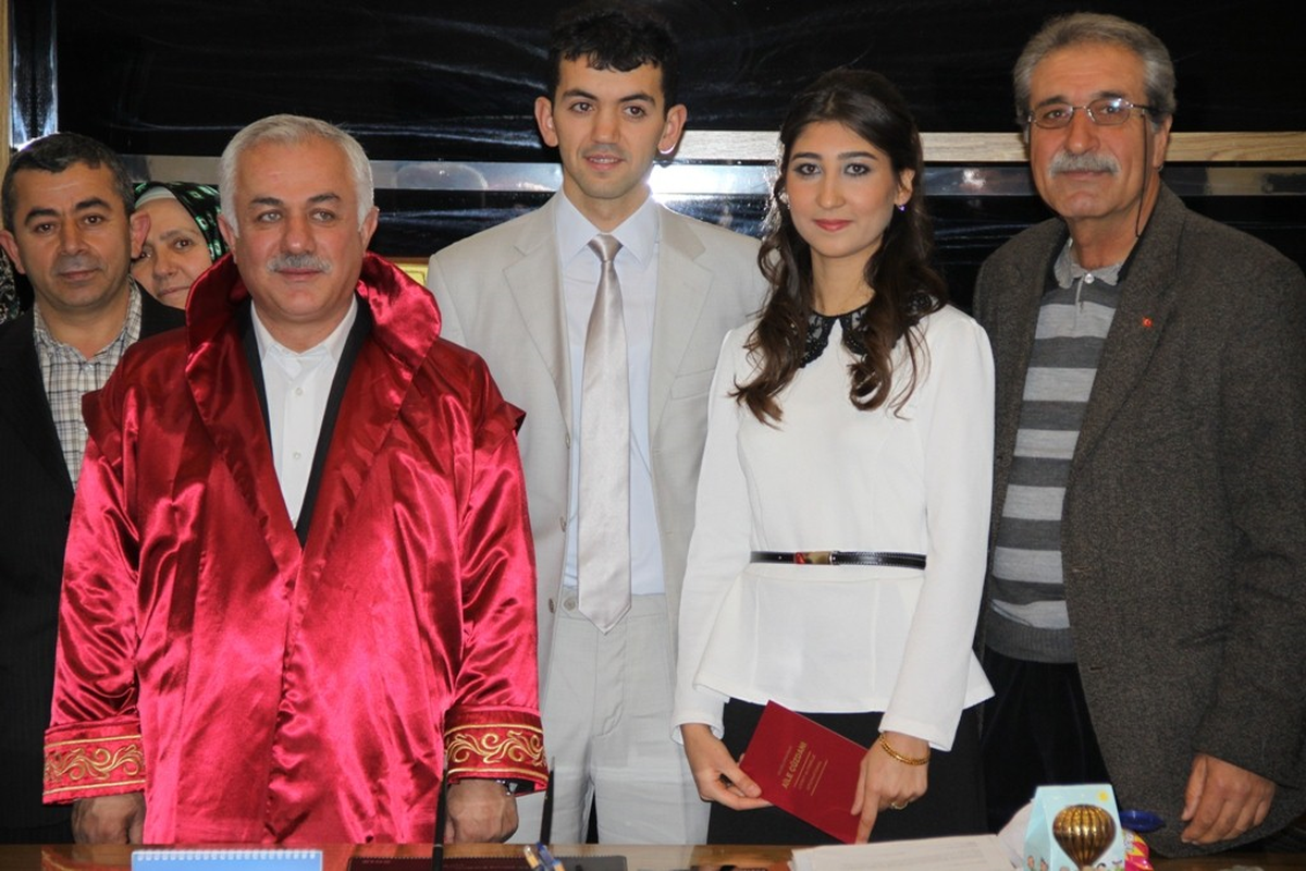 Çiftlerin Özel Günde Nikahlarını Başkan Özden Kıydı