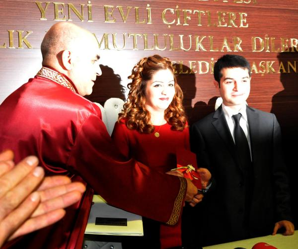Damadın Uyanıklığı Başkandan Döndü