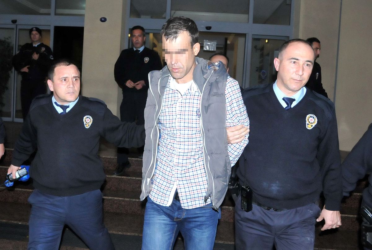 Ev Sahibinden Kaçarken Polise Yakalandı