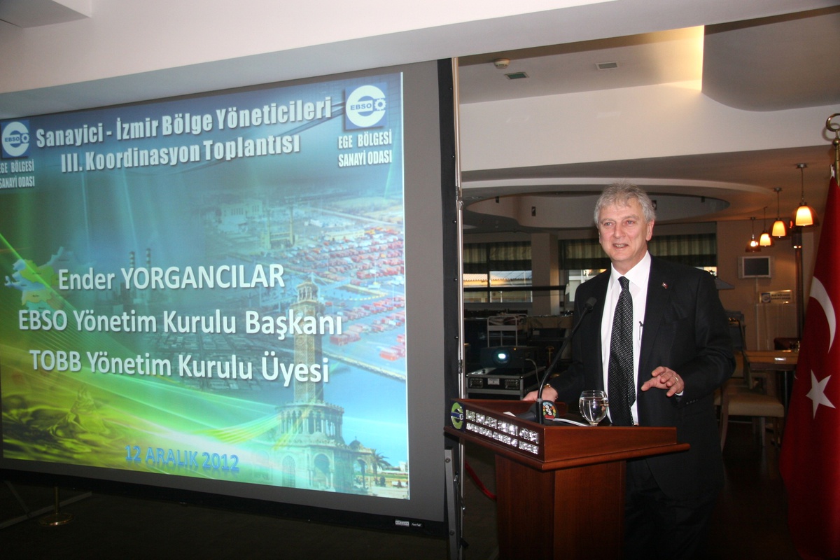 İzmir ve Türkiye\'nin Büyüme Oranları