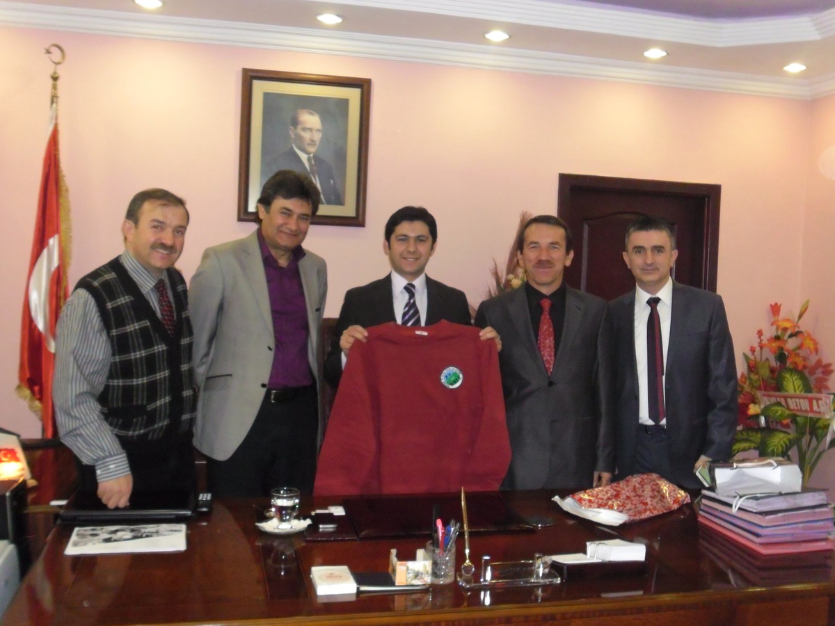 Kale Dağcılık ve Doğa Sporları Kulübü Yönetiminden Balışeyh Kaymakamına Ziyaret