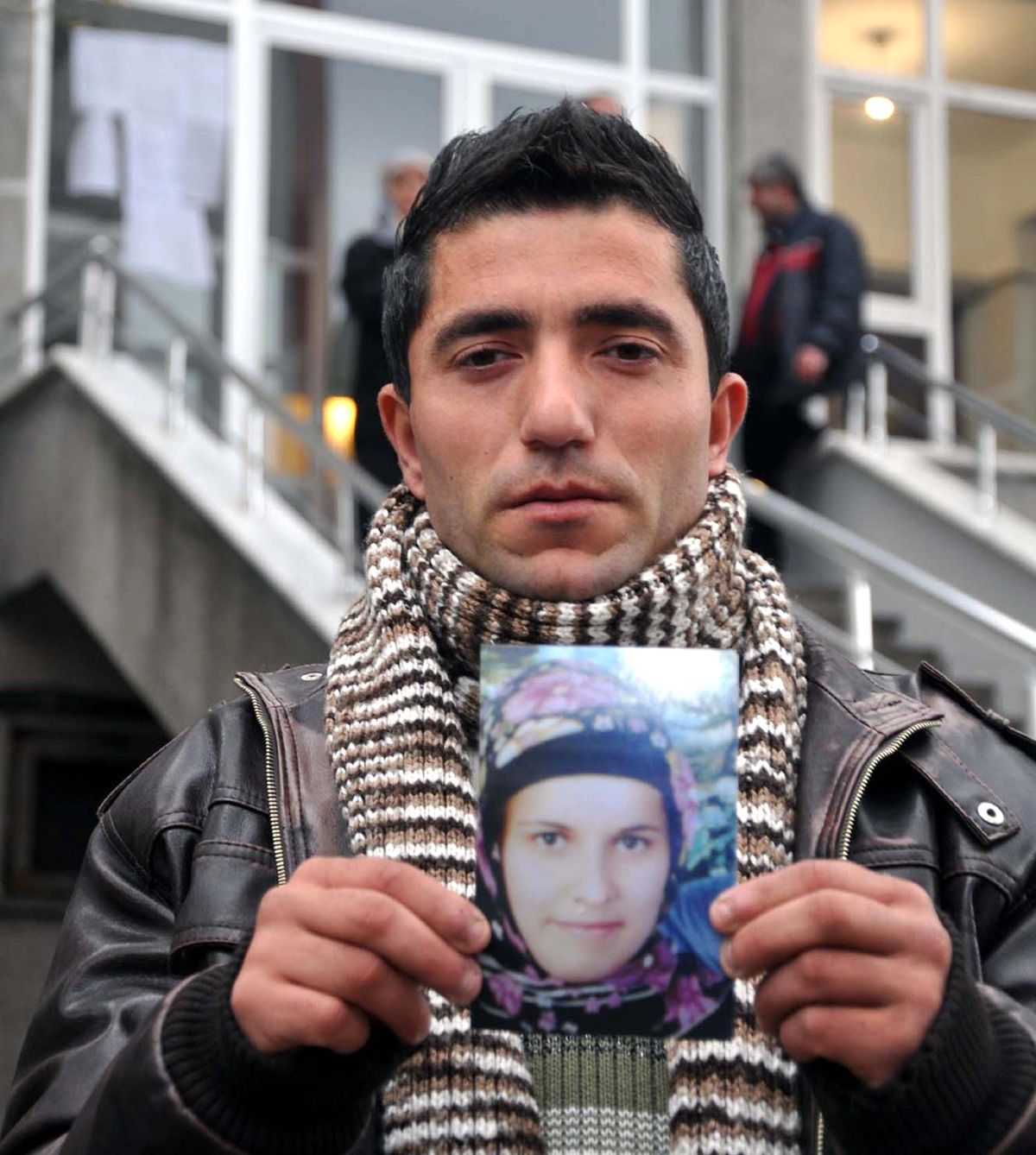 \'Kur\'an Kursuna Gidiyorum\'diyerek Evden Ayrılan Genç Kadından 10 Gündür Haber Alınamıyor