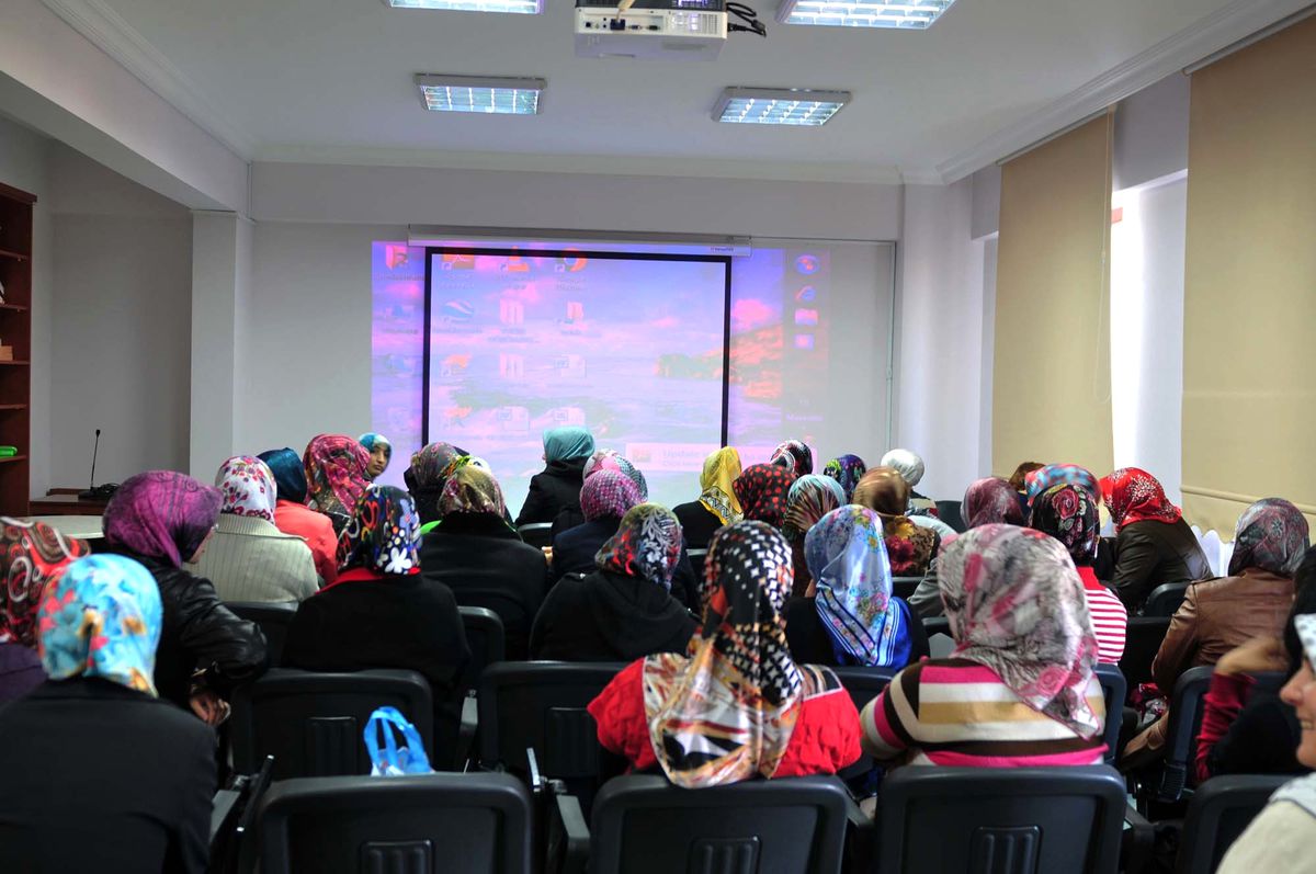 Mamaklı Anneler Bilinçleniyor