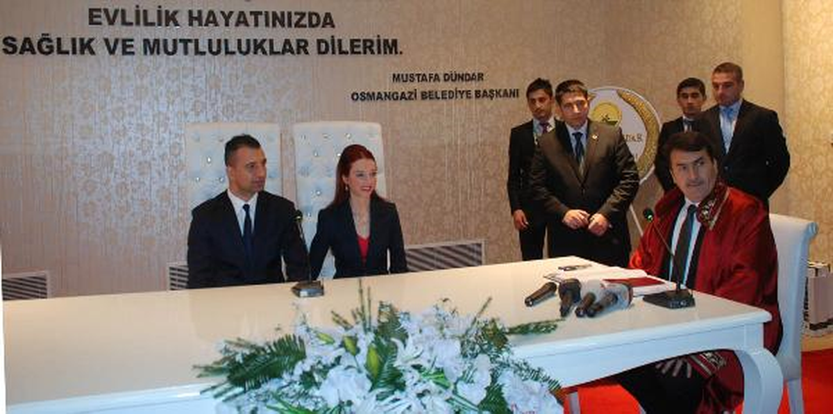 Osmangazi Belediyesi\'nden \'12,12,2012 Nikah Rekoru\' İddiası