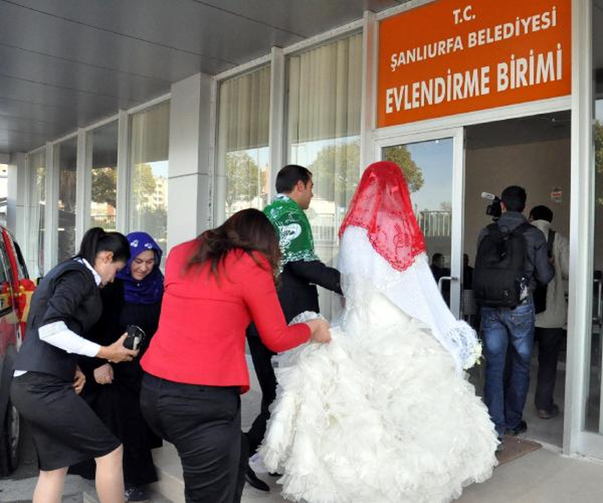 Şanlıurfa\'da 12-12-12\'de 44 Çift Nikah Kıydı