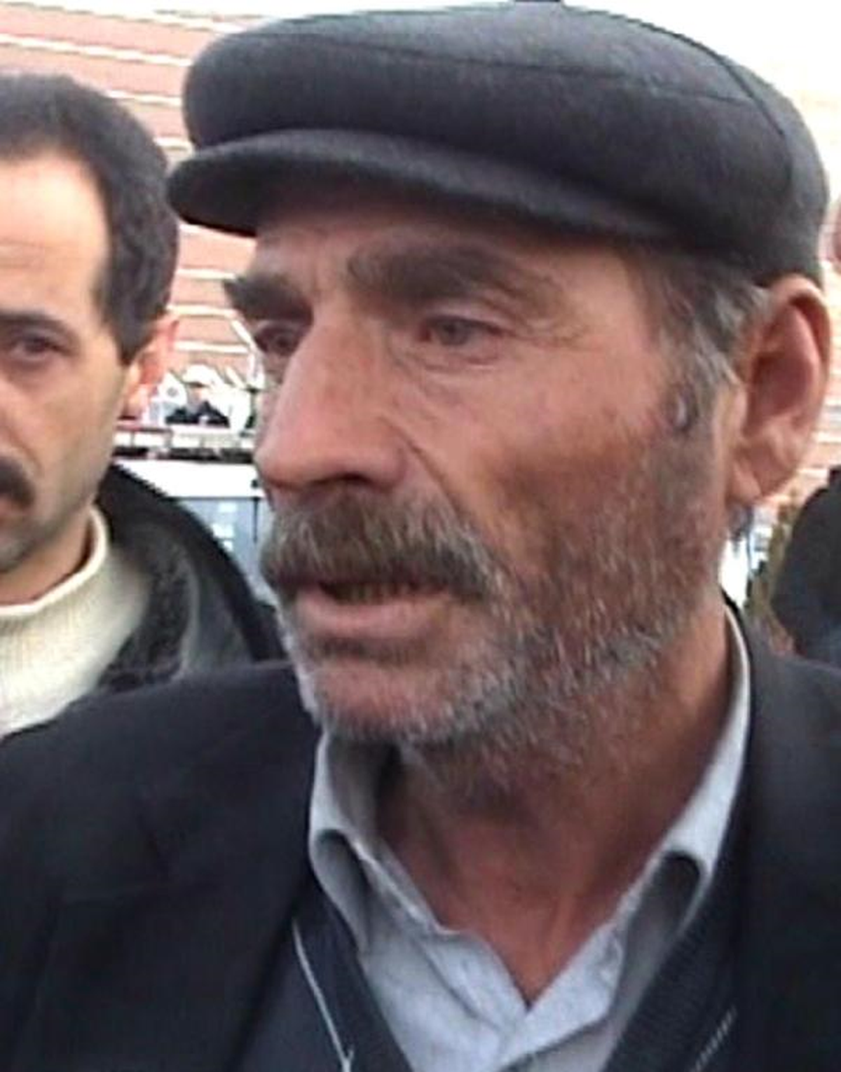 Şehit Polise Gözü Yaşlı Karşılama