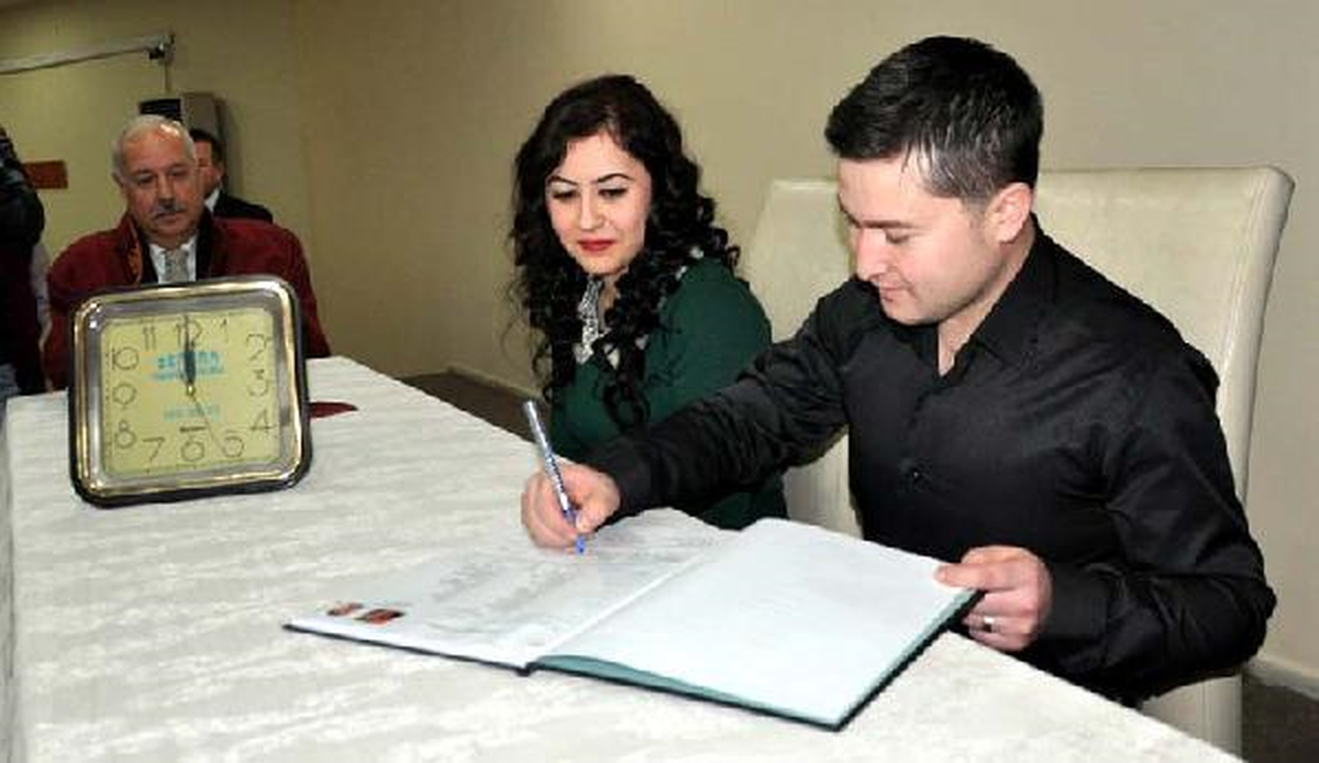 Zonguldak\'ta 12-12-2012 Saat 12,12\'de Nikah Kıydılar