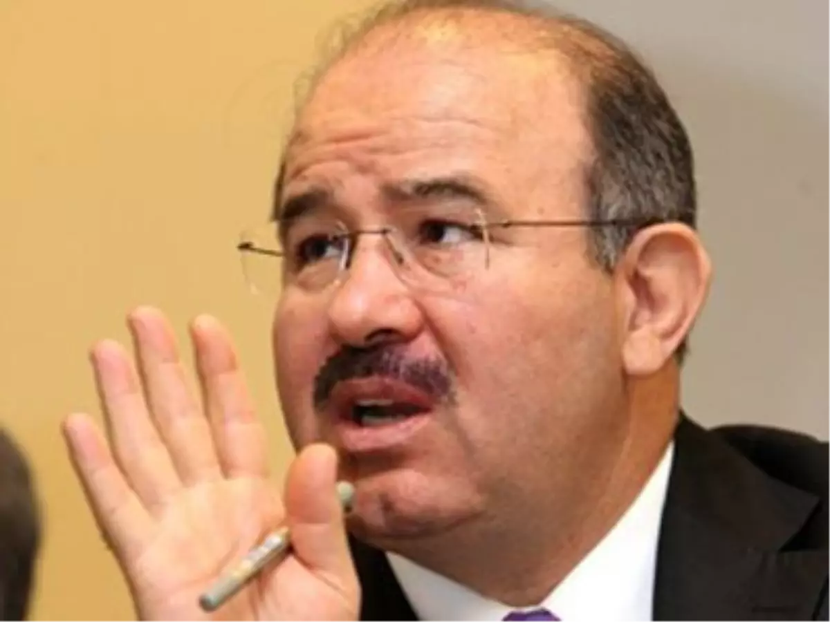 "Özal\'ın Ölüm Raporu Kafamı Karıştırdı"