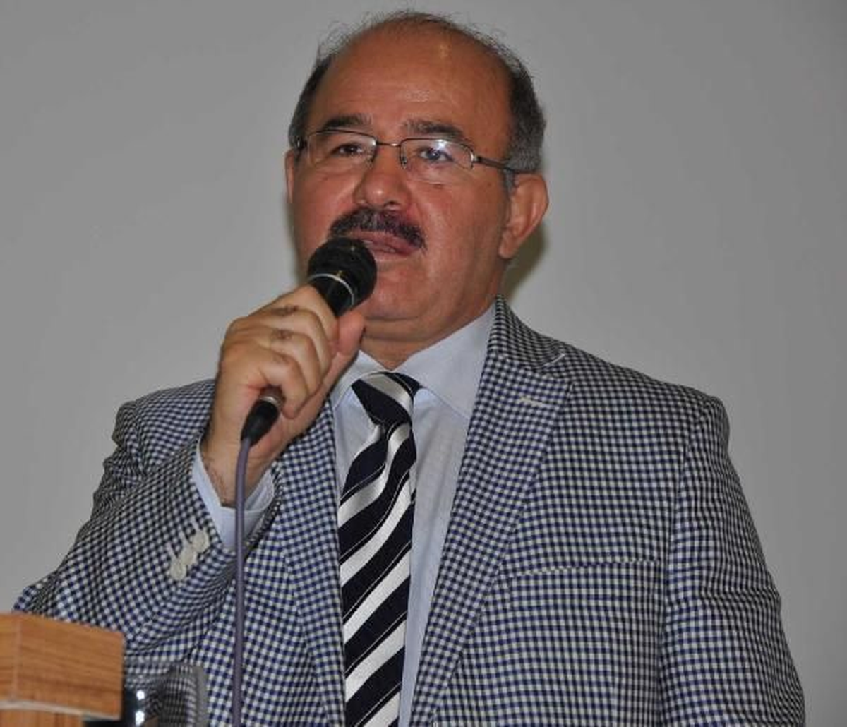 Çelik: PKK Eşittir, Kürt Halkı Değildir