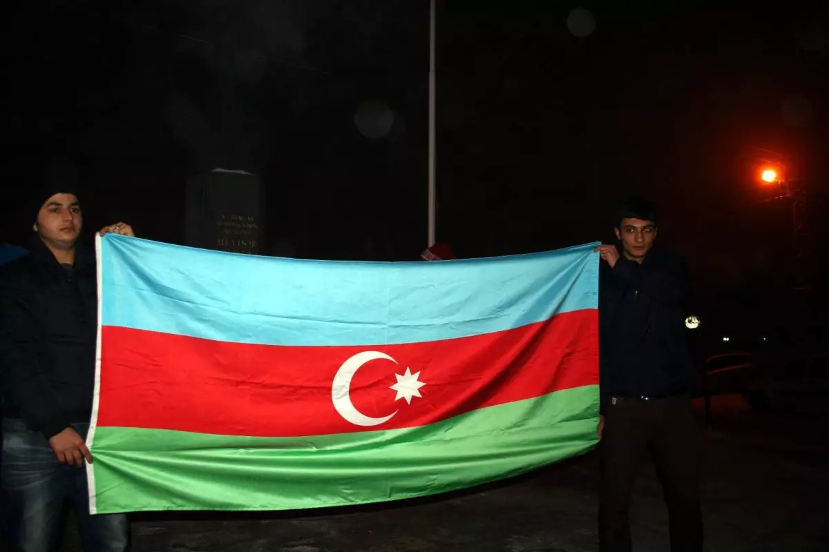 Azerbaycan Merhum Cumhurbaşkanı Kars\'ta Anıldı