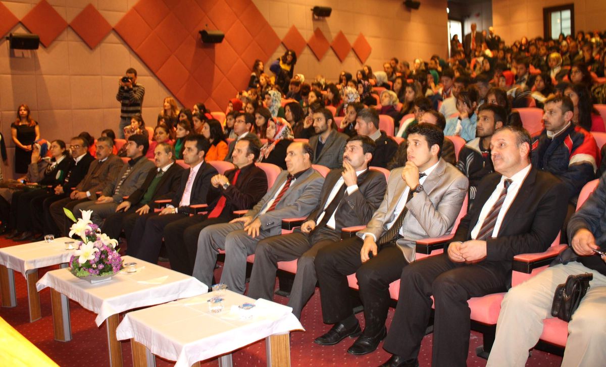 Dü Öğrencilerinden "Farkındalık Projesi"