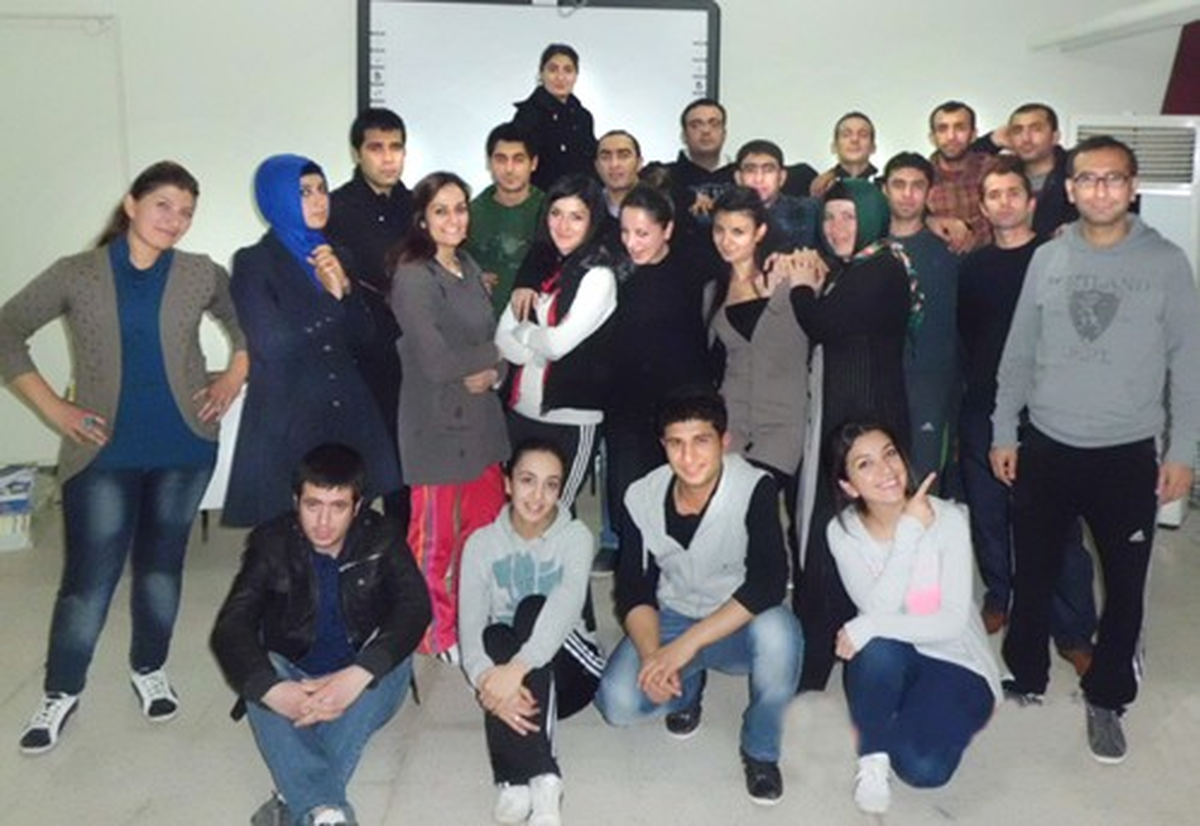 İdilli Genç Tiyatrocular Sahnede